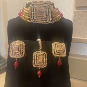 Necklace set